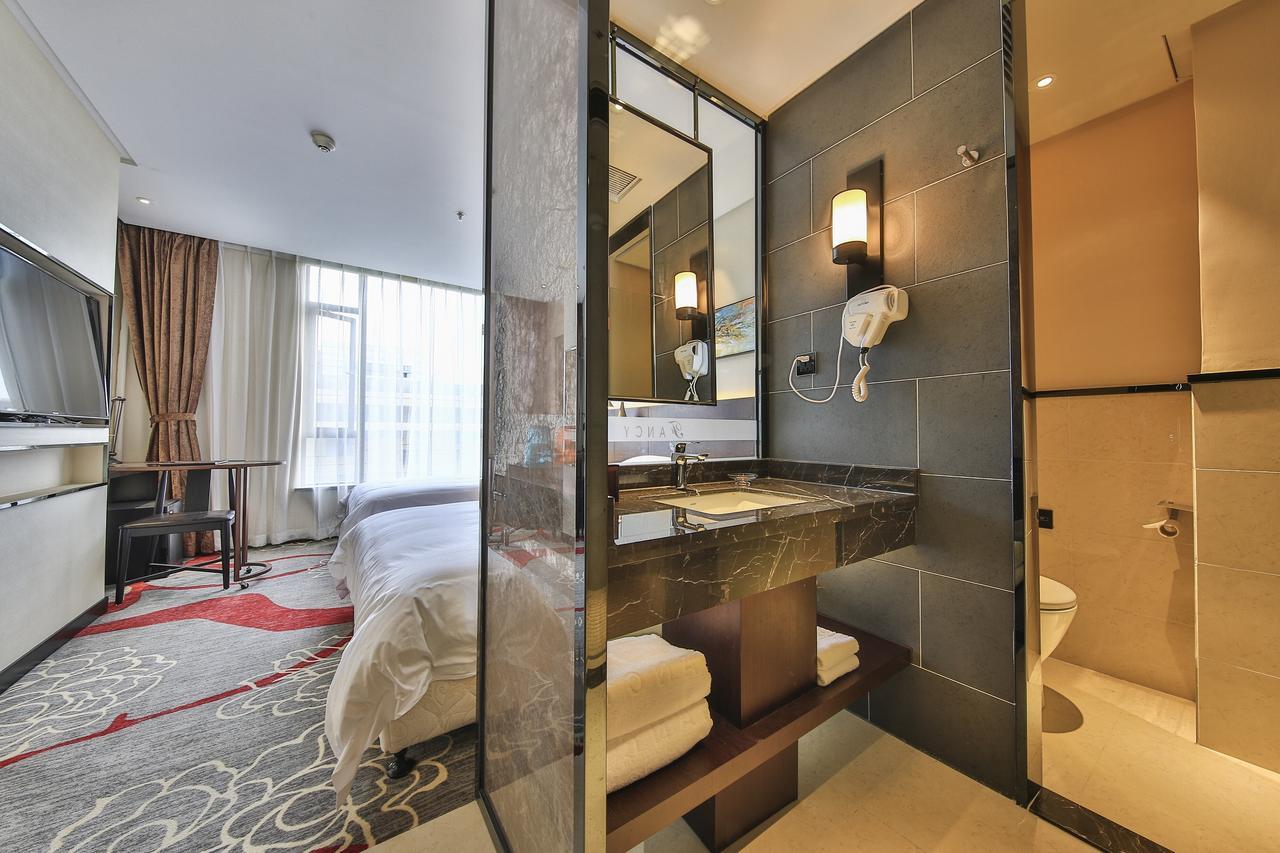 Fancy Hotel Shenzhen Dış mekan fotoğraf