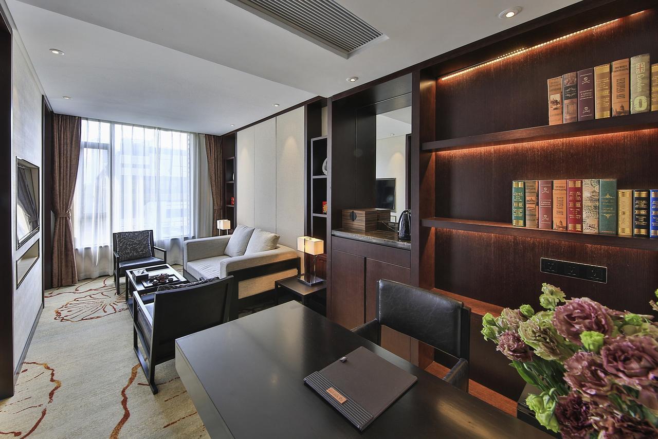 Fancy Hotel Shenzhen Dış mekan fotoğraf